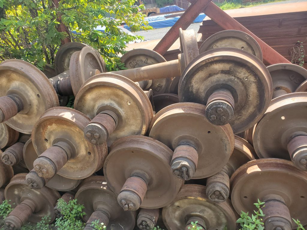 Thanh Trục Bánh Xe