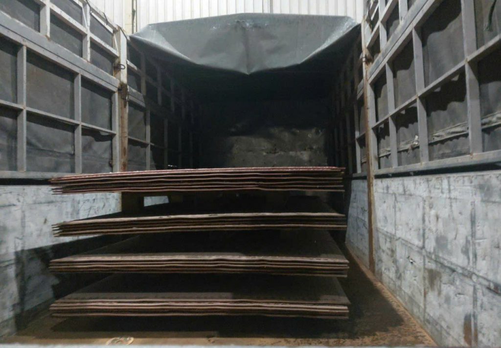 Thép Tấm KALMETALL giao cho Khách