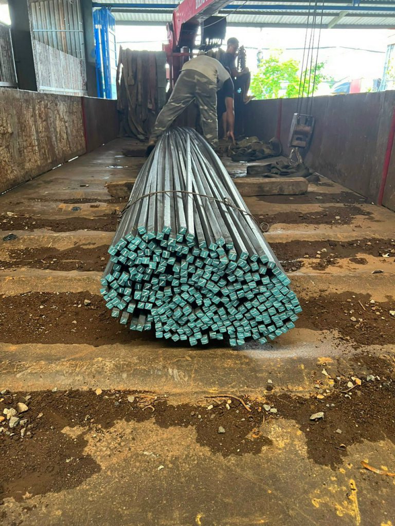 Thép Láp Vuông 14x14