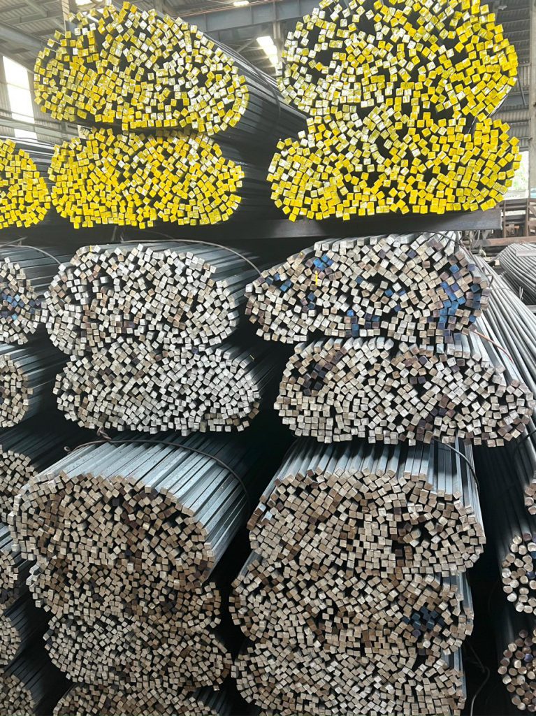 Thép Vuông Đặc 18x18