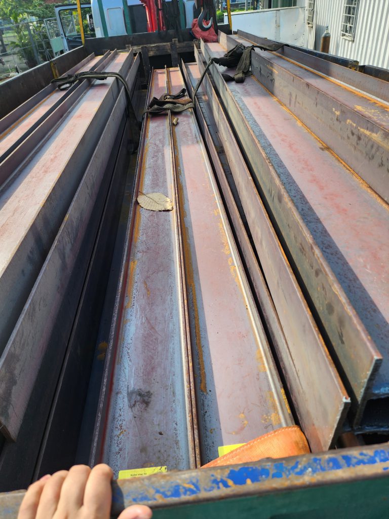 Thép I Posco giao cho khách